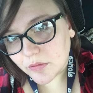 Meet your Posher, Caitlin